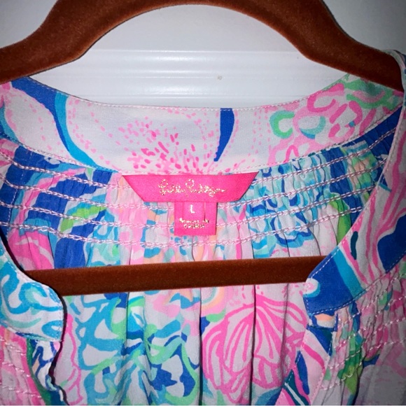 Lilly Pulitzer Silk Floral Print 1/4 Button Front Lightweight Blouse Top - Picture 3 of 8